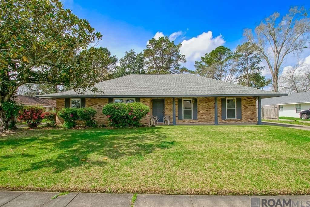 3277 Jo Anne Dr, Baton Rouge, LA 70714