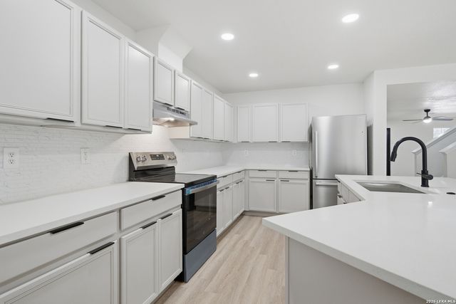 6411 Miners Hl, San Antonio, TX 78244