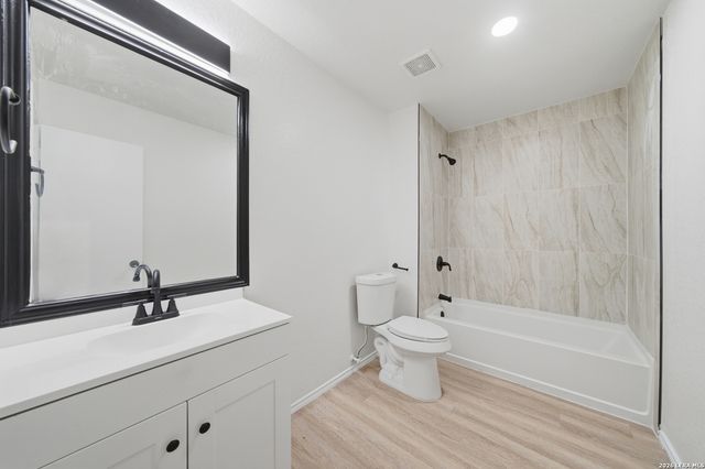 6411 Miners Hl, San Antonio, TX 78244