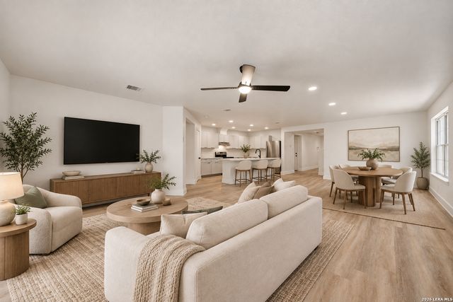 6411 Miners Hl, San Antonio, TX 78244