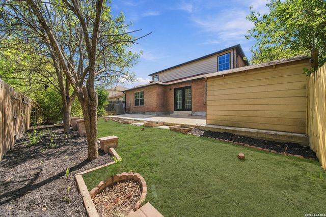 6411 Miners Hl, San Antonio, TX 78244