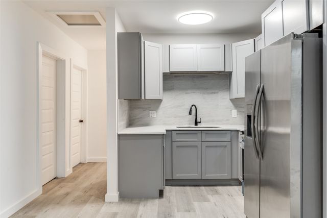 3242 Pine Street, Dallas, TX 75215