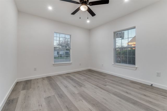 3242 Pine Street, Dallas, TX 75215