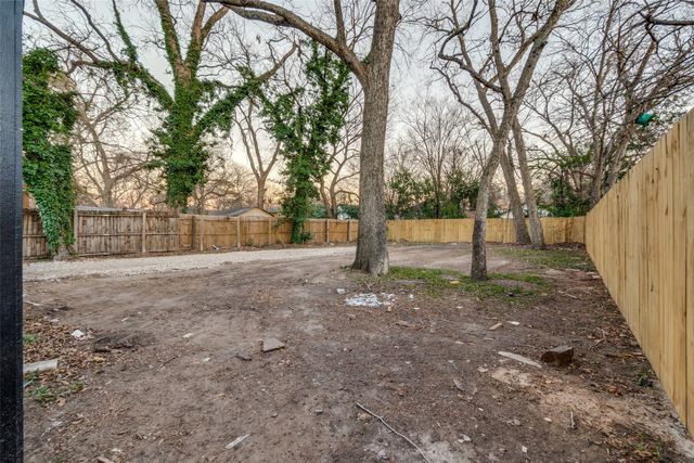 3242 Pine Street, Dallas, TX 75215