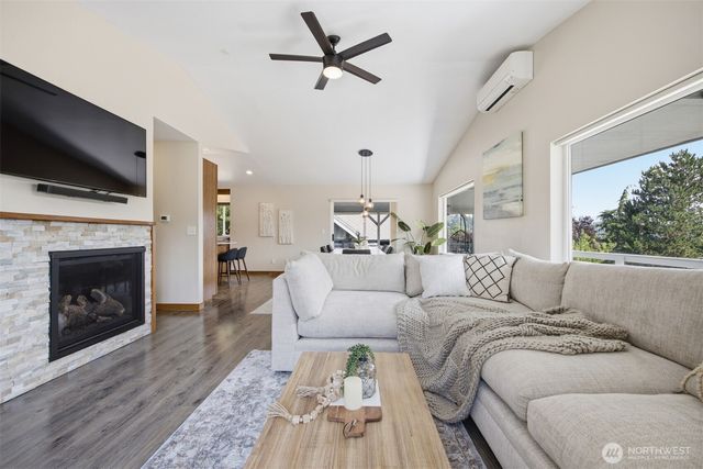 4215 Northridge Way, Bellingham, WA 98226