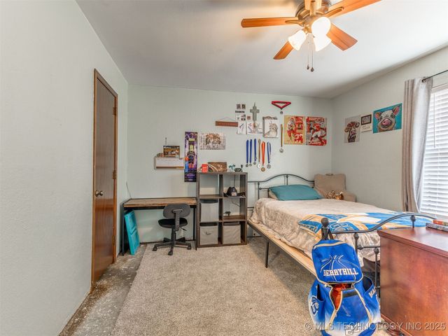 26 Lakeview Drive, Sand Springs, OK 74063