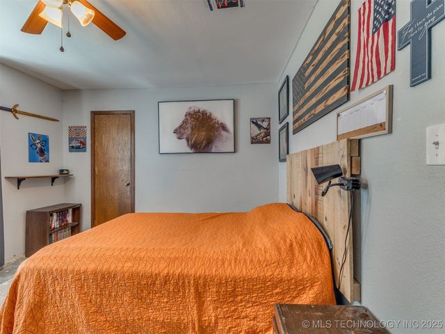 26 Lakeview Drive, Sand Springs, OK 74063