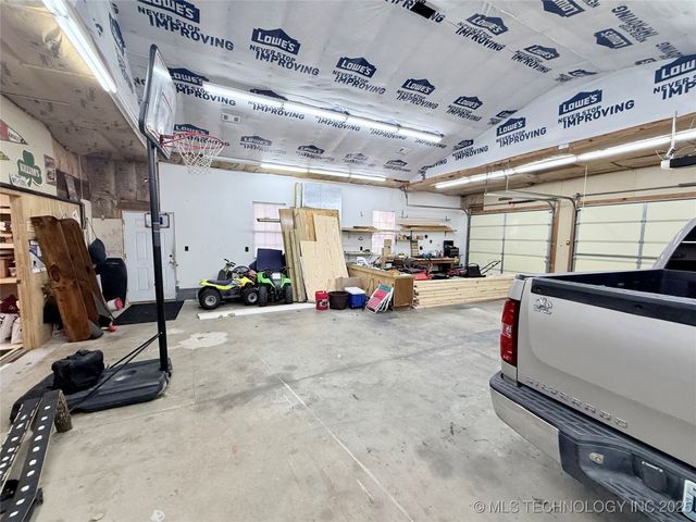 26 Lakeview Drive, Sand Springs, OK 74063