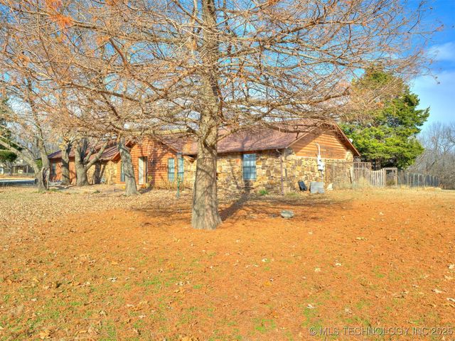 26 Lakeview Drive, Sand Springs, OK 74063