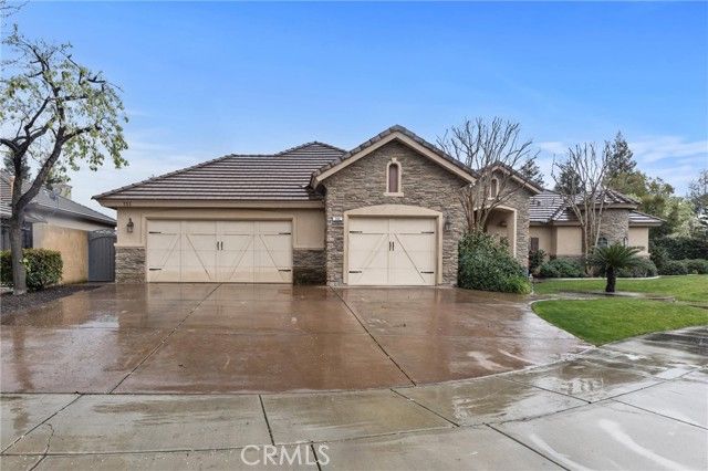 205 Somerford Court, Bakersfield, CA 93312