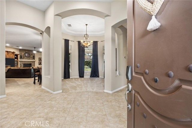 205 Somerford Court, Bakersfield, CA 93312