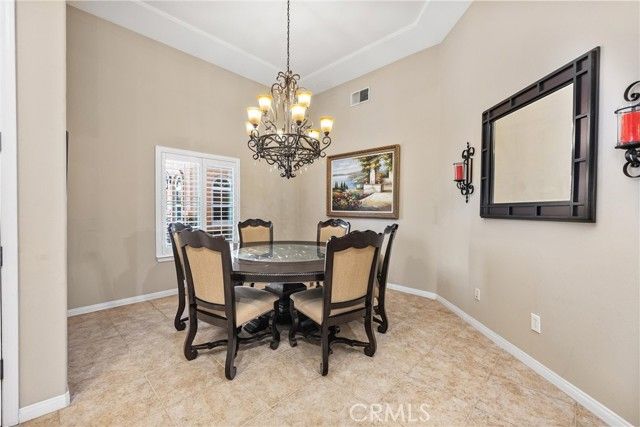 205 Somerford Court, Bakersfield, CA 93312