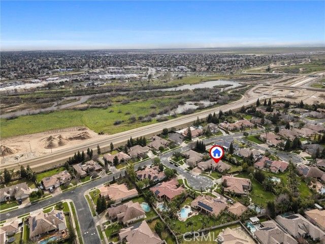 205 Somerford Court, Bakersfield, CA 93312