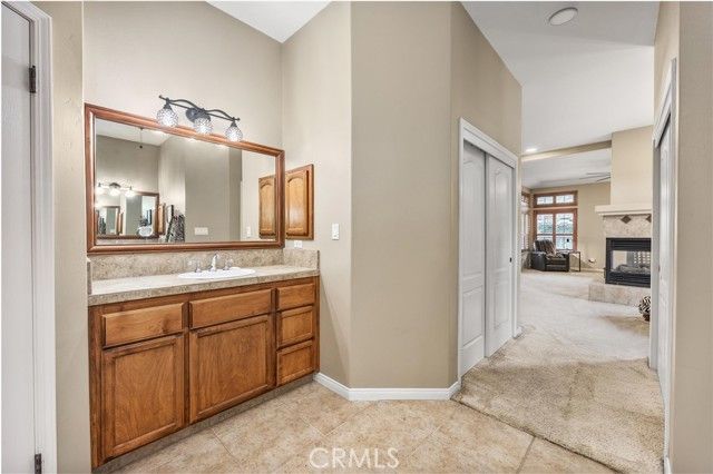 205 Somerford Court, Bakersfield, CA 93312