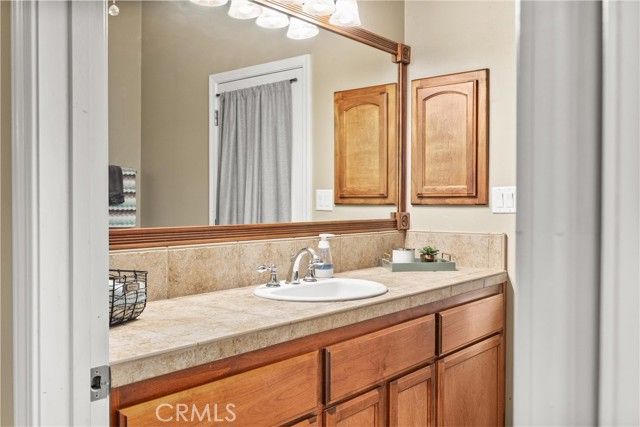 205 Somerford Court, Bakersfield, CA 93312