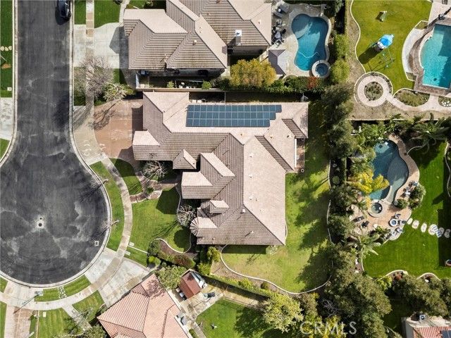 205 Somerford Court, Bakersfield, CA 93312