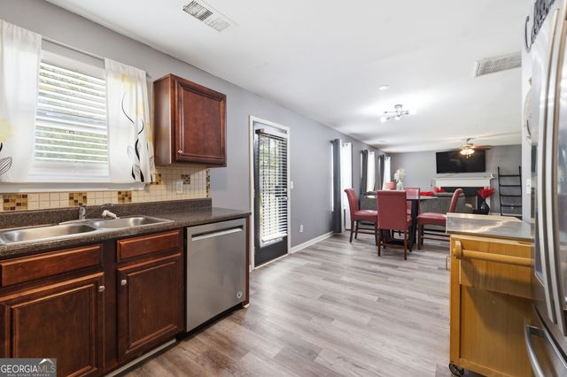 3672 Rosebud Park Drive, Snellville, GA 30039