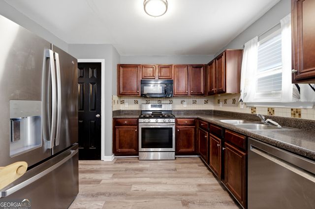 3672 Rosebud Park Drive, Snellville, GA 30039