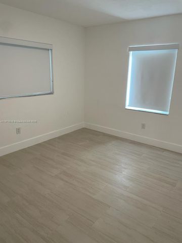 556 E 12th St, Hialeah, FL 33010