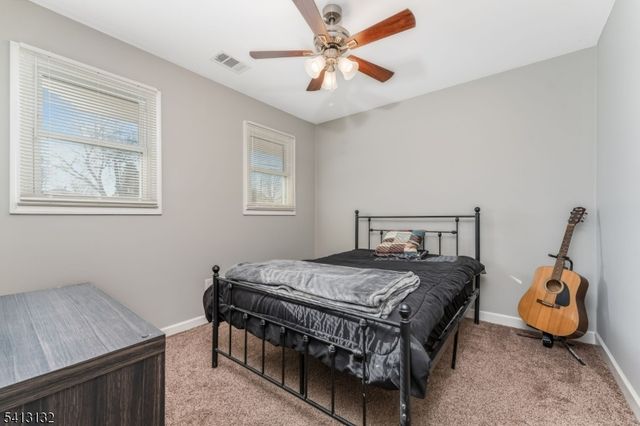 117 Deerfield Dr, Hackettstown Town, NJ 07840