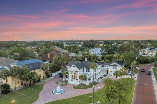 208 N SPRING BOULEVARD, Tarpon Springs, FL 34689
