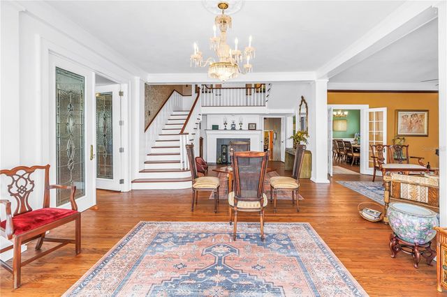 208 N SPRING BOULEVARD, Tarpon Springs, FL 34689