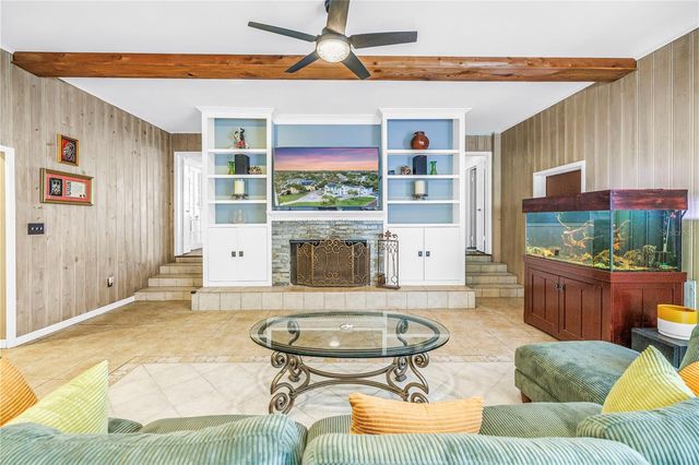 208 N SPRING BOULEVARD, Tarpon Springs, FL 34689