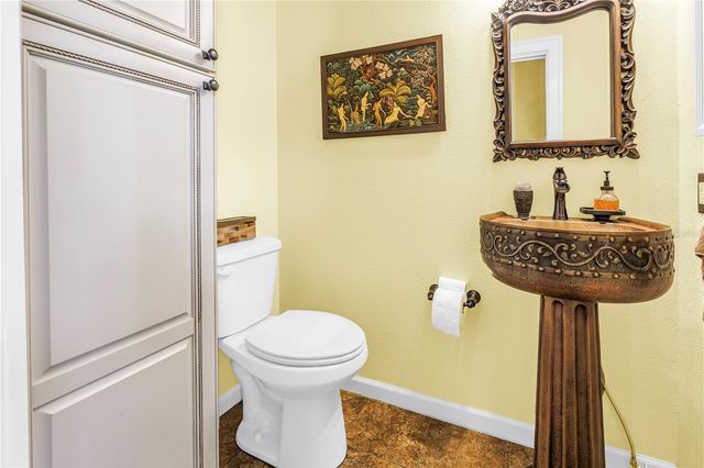 208 N SPRING BOULEVARD, Tarpon Springs, FL 34689