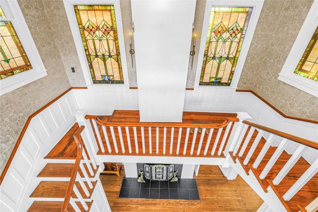 208 N SPRING BOULEVARD, Tarpon Springs, FL 34689