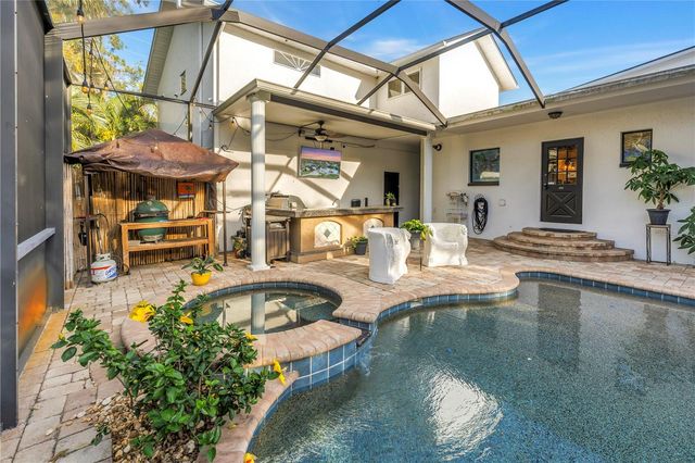208 N SPRING BOULEVARD, Tarpon Springs, FL 34689
