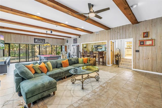 208 N SPRING BOULEVARD, Tarpon Springs, FL 34689