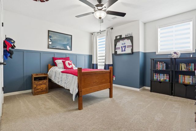 5381 Bloomsbury Court, Newburgh, IN 47630