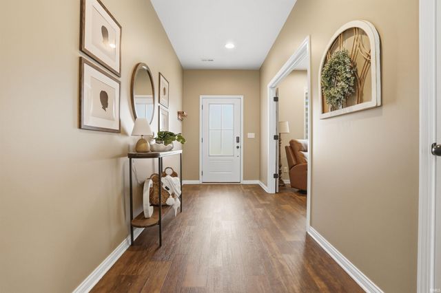 5381 Bloomsbury Court, Newburgh, IN 47630