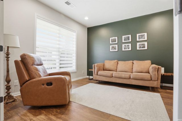 5381 Bloomsbury Court, Newburgh, IN 47630