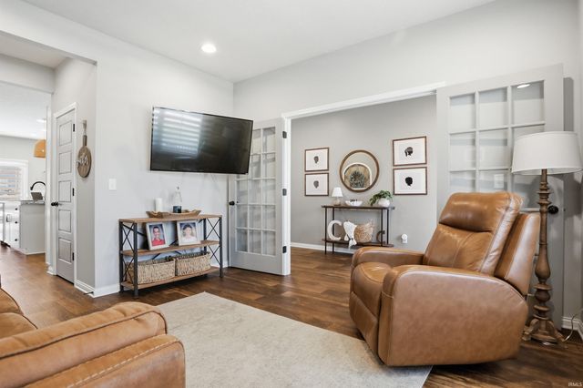 5381 Bloomsbury Court, Newburgh, IN 47630