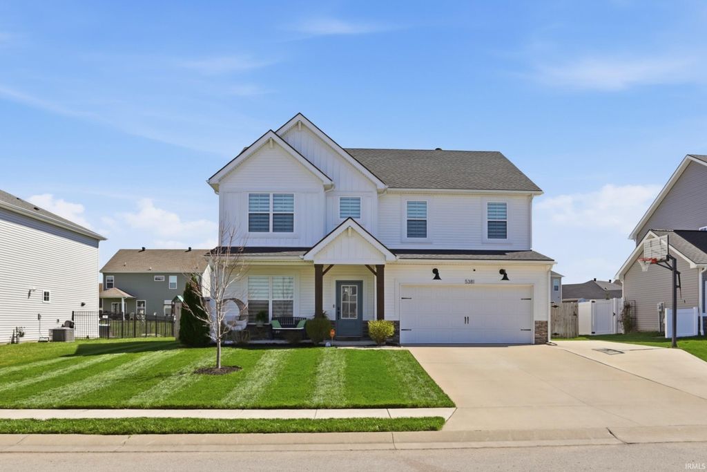 5381 Bloomsbury Court, Newburgh, IN 47630
