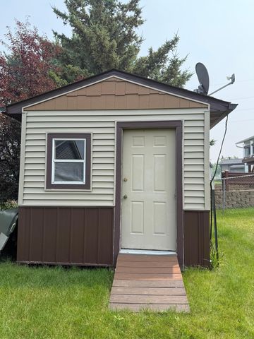 2635 Guthrie Avenue N, Oakdale, MN 55128