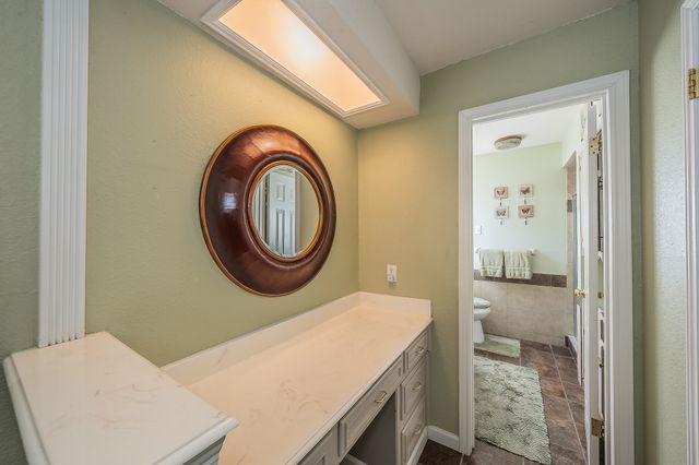 6324 Lawndale Drive, Edgecliff Village, TX 76134