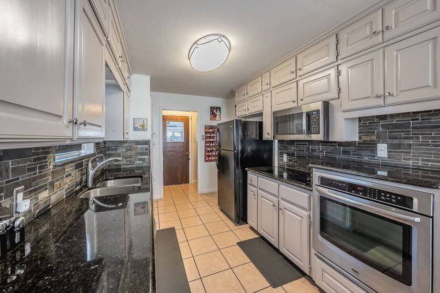 6324 Lawndale Drive, Edgecliff Village, TX 76134