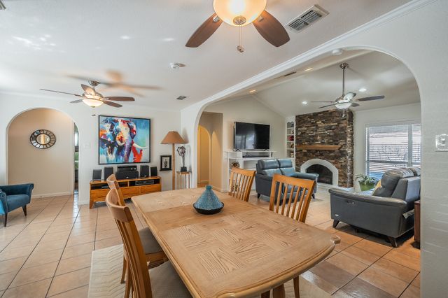 6324 Lawndale Drive, Edgecliff Village, TX 76134