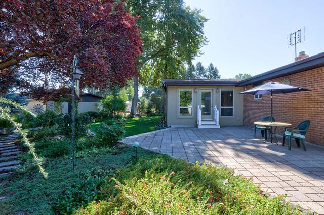 2106 N Cribbens Street, Boise, ID 83713