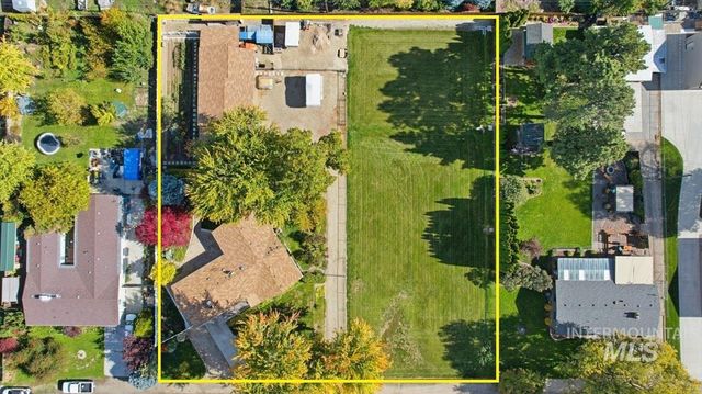 2106 N Cribbens Street, Boise, ID 83713