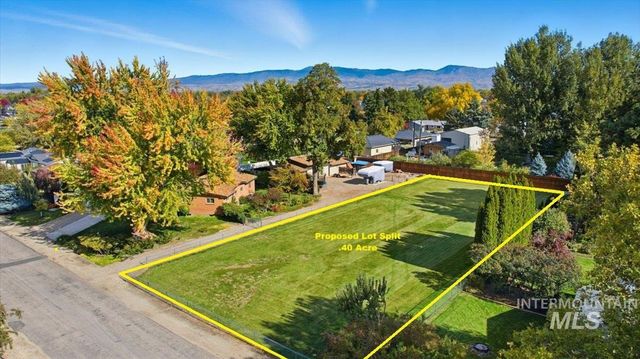 2106 N Cribbens Street, Boise, ID 83713