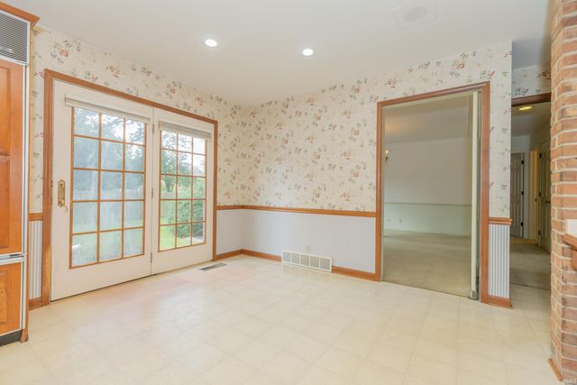 7309 Olive Street, Evansville, IN 47715
