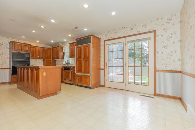 7309 Olive Street, Evansville, IN 47715
