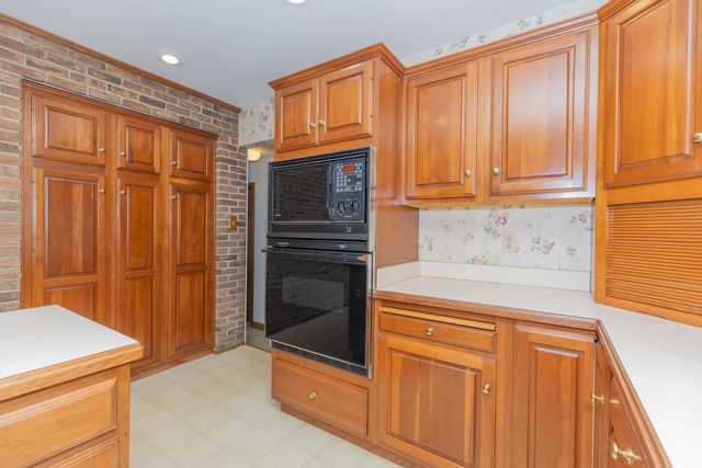 7309 Olive Street, Evansville, IN 47715