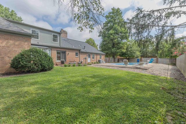 7309 Olive Street, Evansville, IN 47715