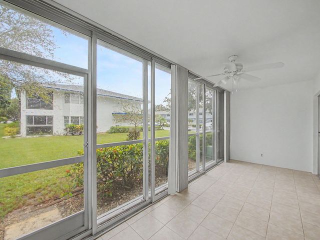 3 Westwood Avenue 101E, Tequesta, FL 33469