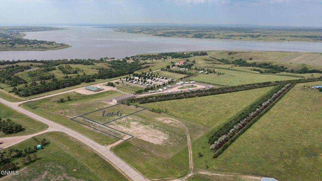 8031 Nd-1804, Linton, ND 58552 photo 2