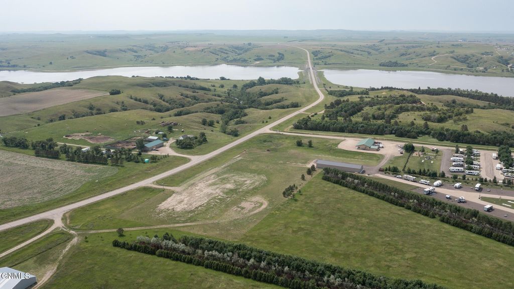 8031 Nd-1804, Linton, ND 58552 photo 3